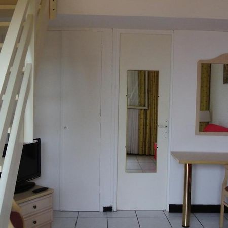 Hotel Residence San Pieru Tarcu Bagian luar foto