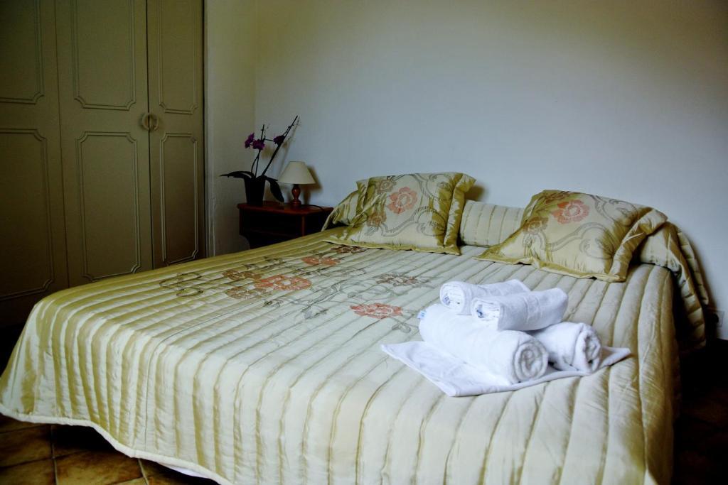 Hotel Residence San Pieru Tarcu Ruang foto