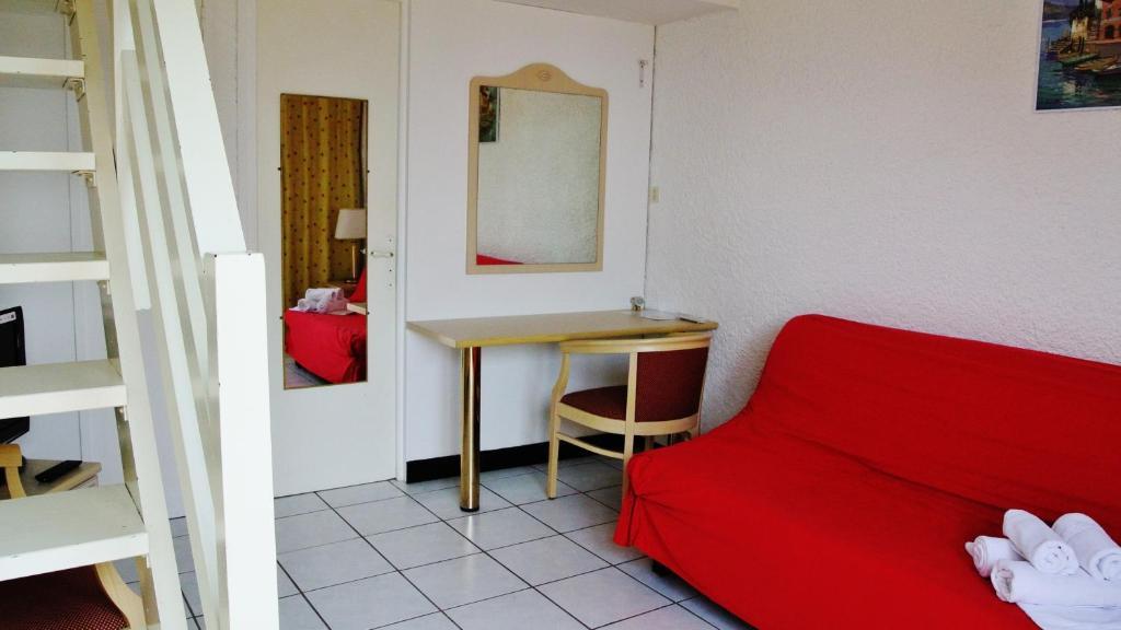 Hotel Residence San Pieru Tarcu Ruang foto