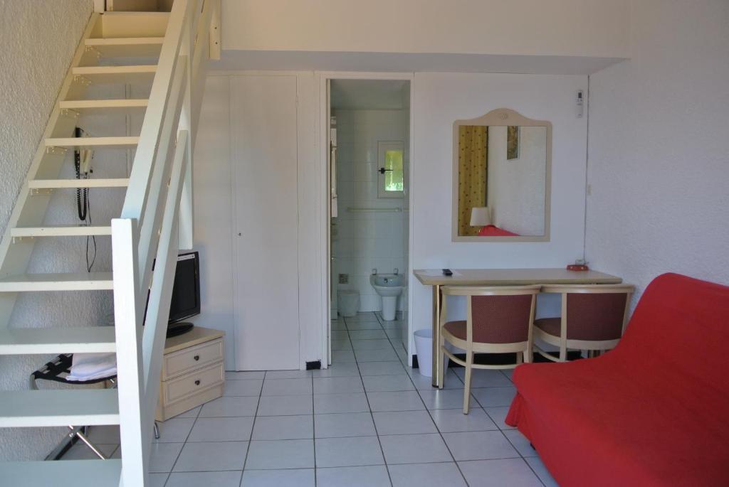 Hotel Residence San Pieru Tarcu Ruang foto